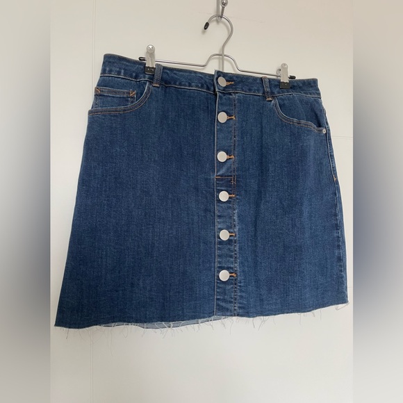 Button-up front denim skirt - Picture 1 of 5